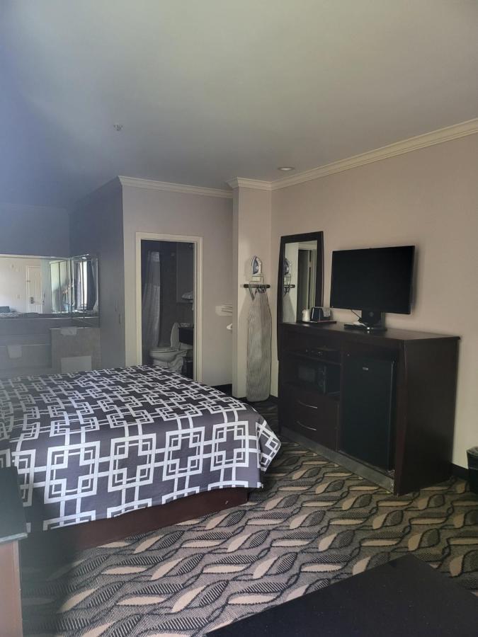 Palace Inn Sam Houston Race Park West Road Bagian luar foto